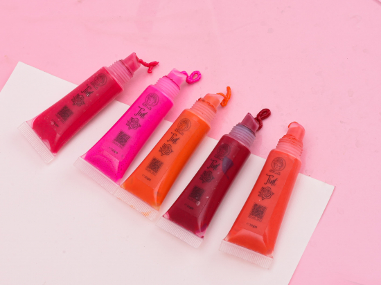 Creamy tint